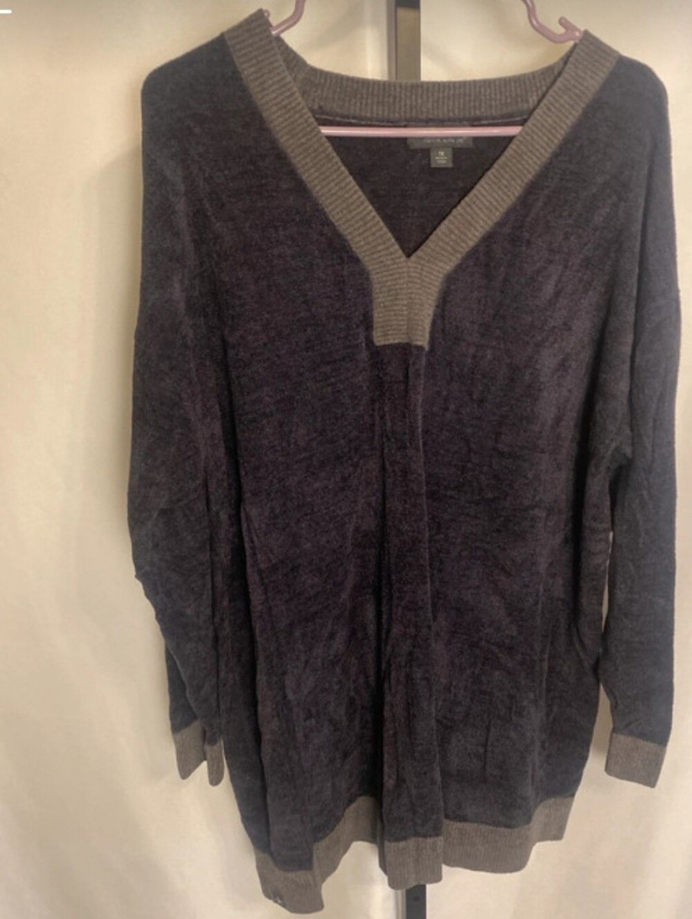 Barefoot Dreams Cozy Chic V Neck 1X